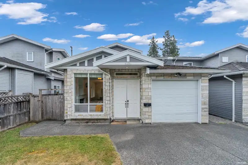 5880 IRMIN STREET - photo 1 of 39