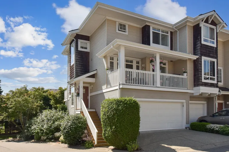 13 15030 58 AVENUE - photo 1 of 25