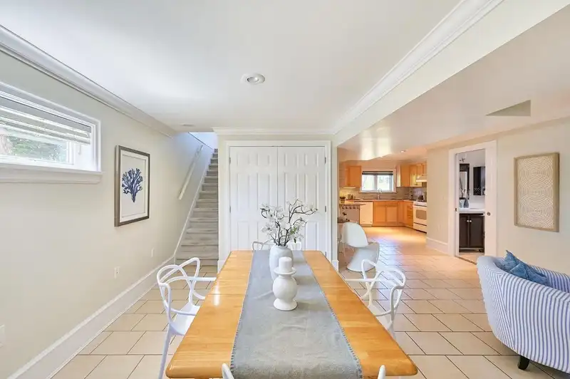 3081 E GEORGIA STREET - photo 2 of 21