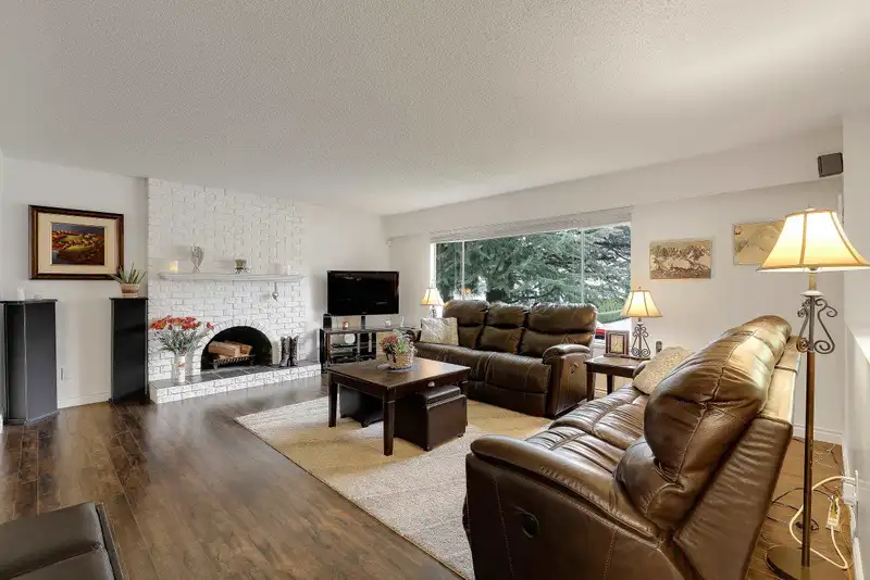 4571 198 STREET - photo 3 of 35