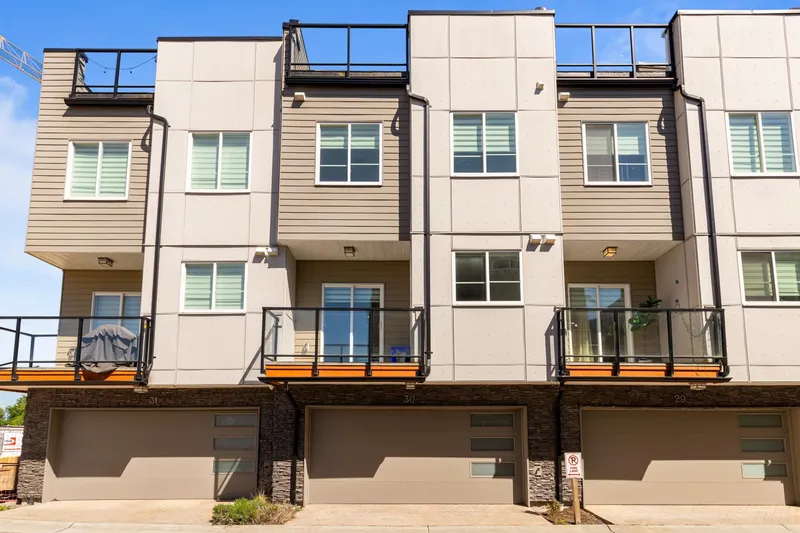 29 8140 166 STREET - photo 1 of 3