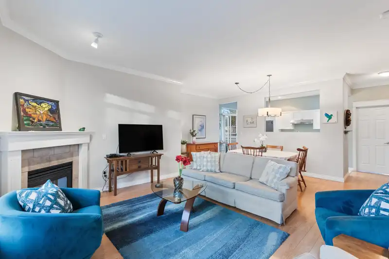 54 15070 66A AVENUE - photo 1 of 33