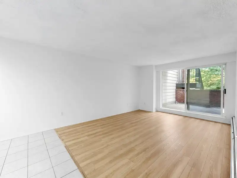 111 588 E 5 STREET - photo 3 of 29