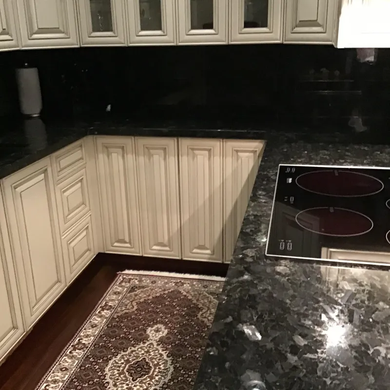 506 388 DRAKE STREET - photo 3 of 14