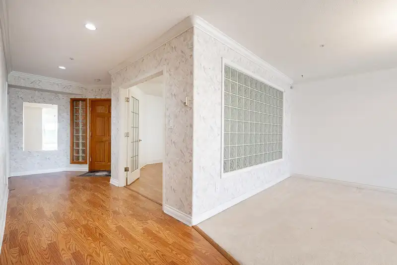 102 1725 128 STREET - photo 4 of 40