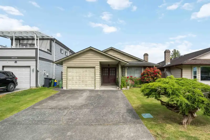 10740 BONAVISTA PLACE - photo 1 of 25