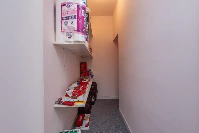 202 13725 72A AVENUE - photo 4 of 31