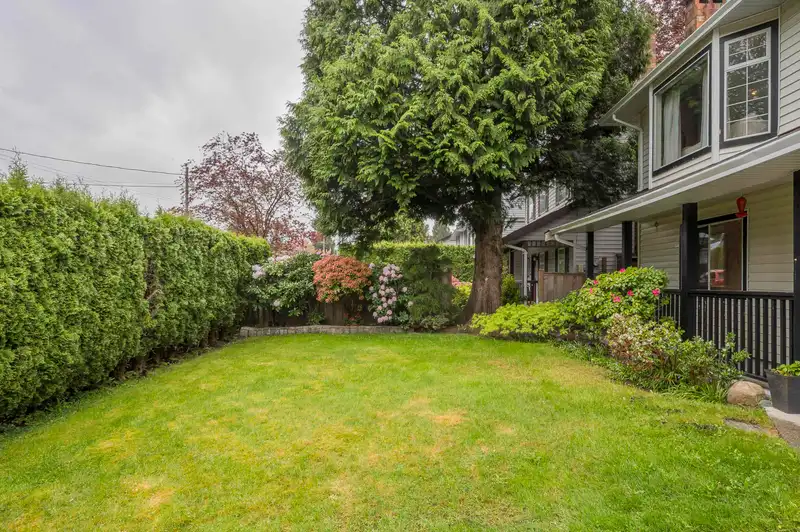 9373 210 STREET - photo 4 of 38