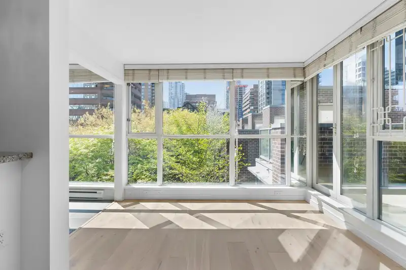 607 1068 HORNBY STREET - photo 3 of 21