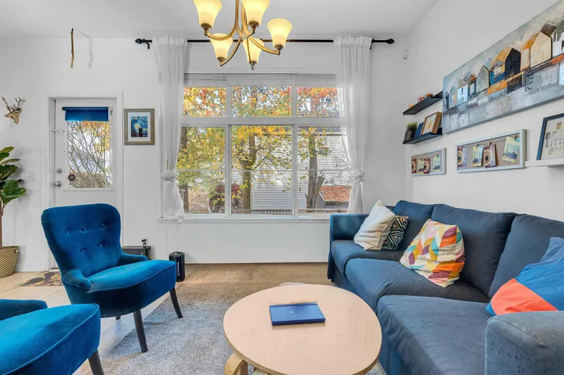 67 7518 138 STREET - photo 3 of 21