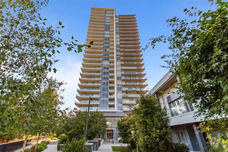 1405 200 KLAHANIE COURT - photo 1 of 20