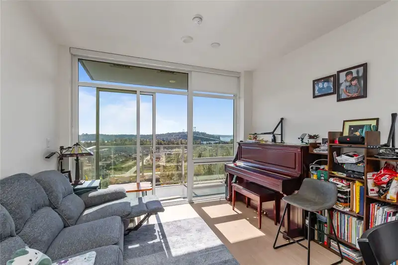 1405 200 KLAHANIE COURT - photo 2 of 20