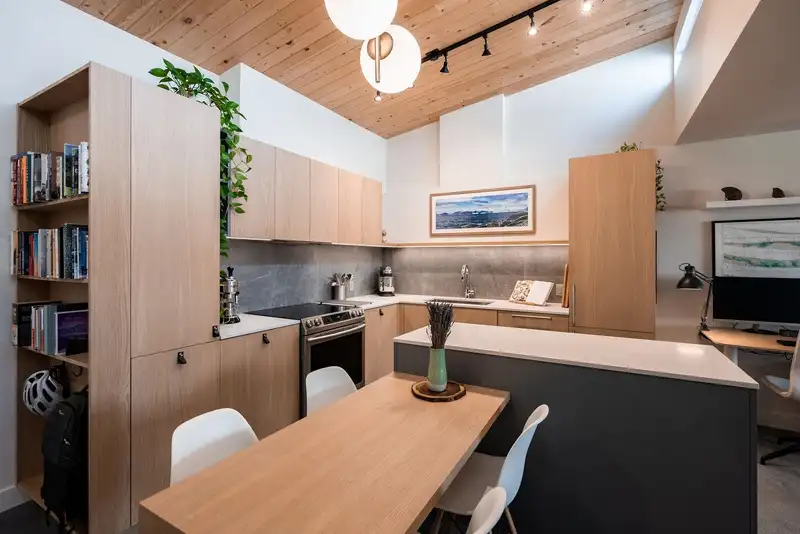 301 2416 W 3RD AVENUE - photo 1 of 33