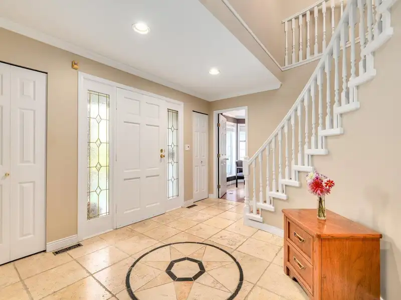 12968 21A AVENUE - photo 2 of 17