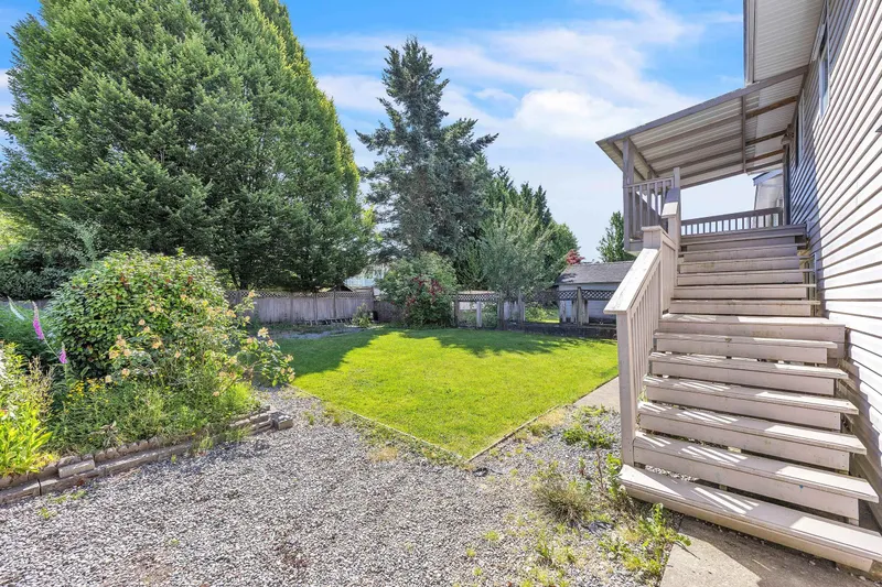 12326 AURORA STREET - photo 4 of 25