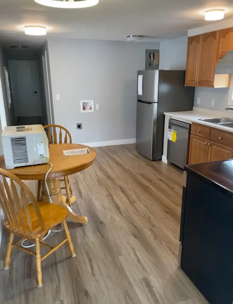 4 4426 232 STREET - photo 2 of 9