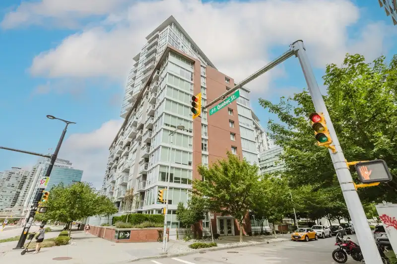 1821 1618 QUEBEC STREET - photo 2 of 29