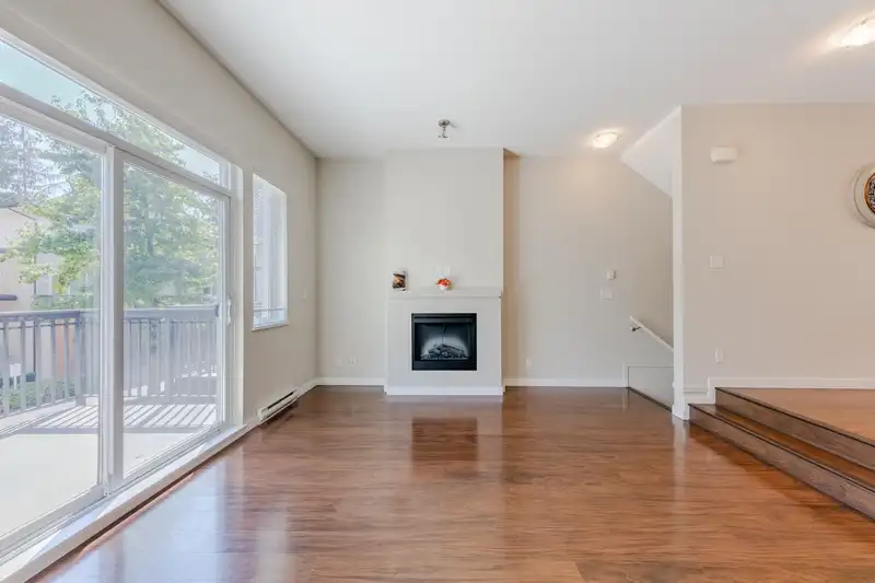79 1125 KENSAL PLACE - photo 4 of 38