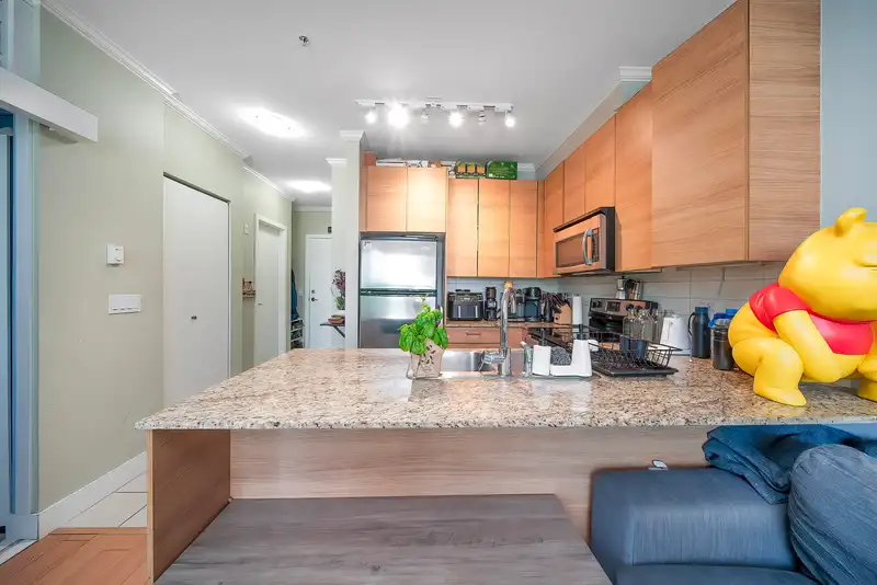 214 5788 SIDLEY STREET - photo 4 of 17