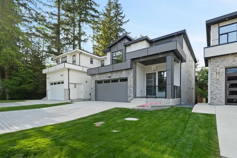 14043 80 AVENUE - photo 2 of 40