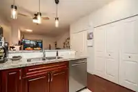 7 221 ASH STREET - thumbnail 16