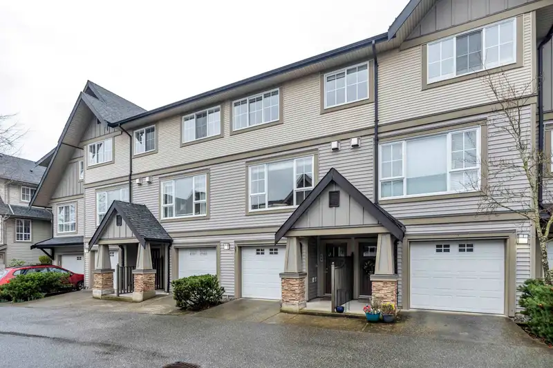 54 2501 161A STREET - photo 3 of 40