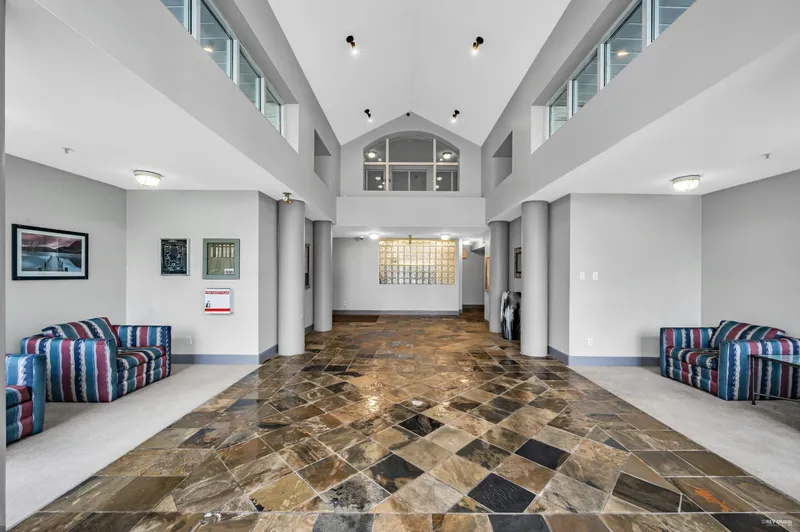 215 8880 JONES ROAD - photo 2 of 9