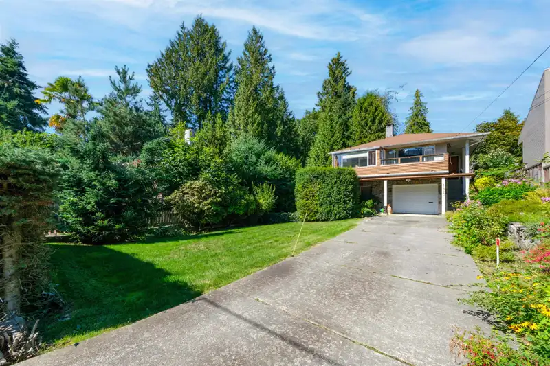 1483 FULTON AVENUE - photo 1 of 37
