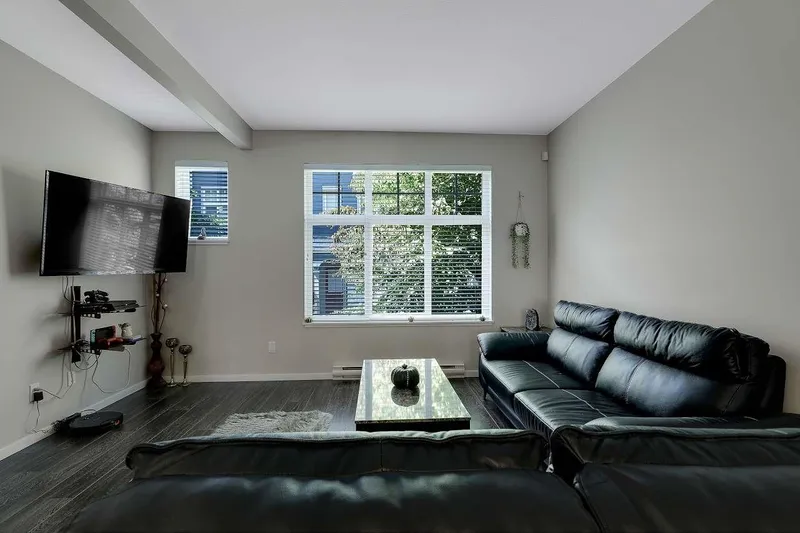 51 5858 142 STREET - photo 4 of 23