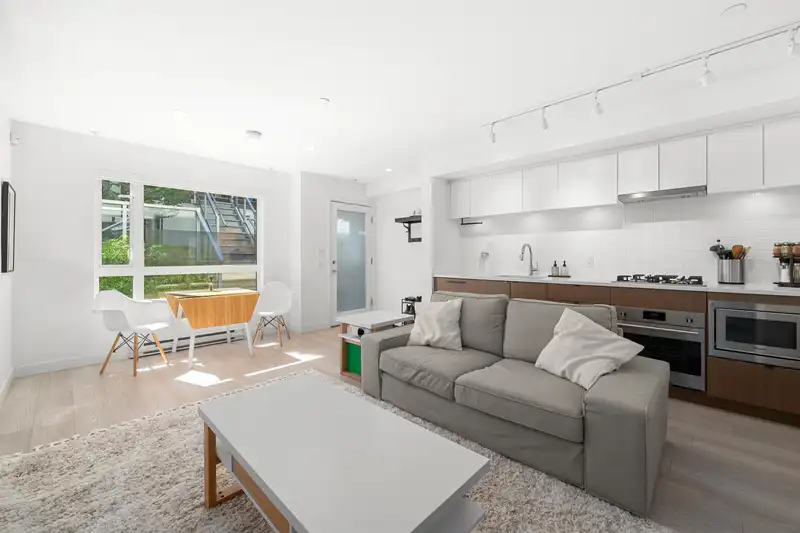 221 311 E 16TH AVENUE - photo 1 of 22