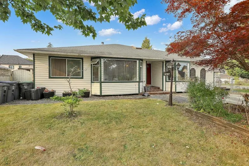 14187 66A AVENUE - photo 4 of 25