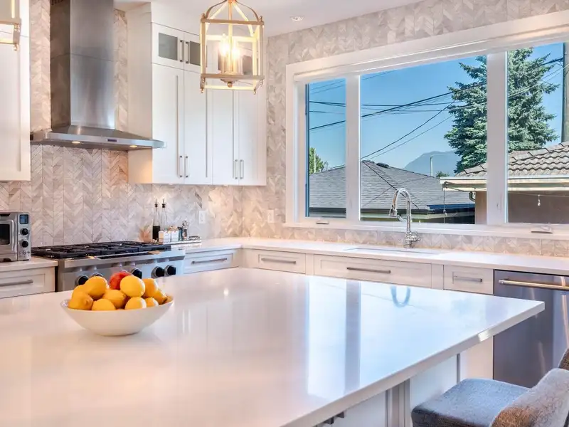 3268 MATAPAN CRESCENT - photo 4 of 37