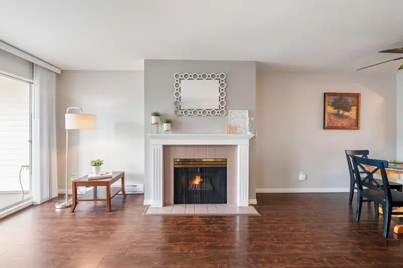 307 4955 RIVER ROAD - photo 4 of 32