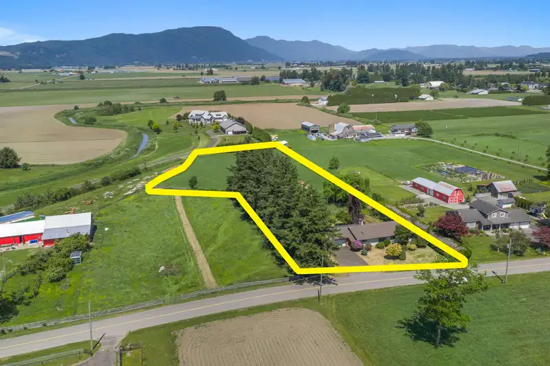 38531 OLD YALE ROAD - photo 1 of 40