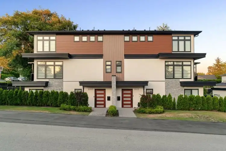 1010 AUGUSTA AVENUE - photo 1 of 30