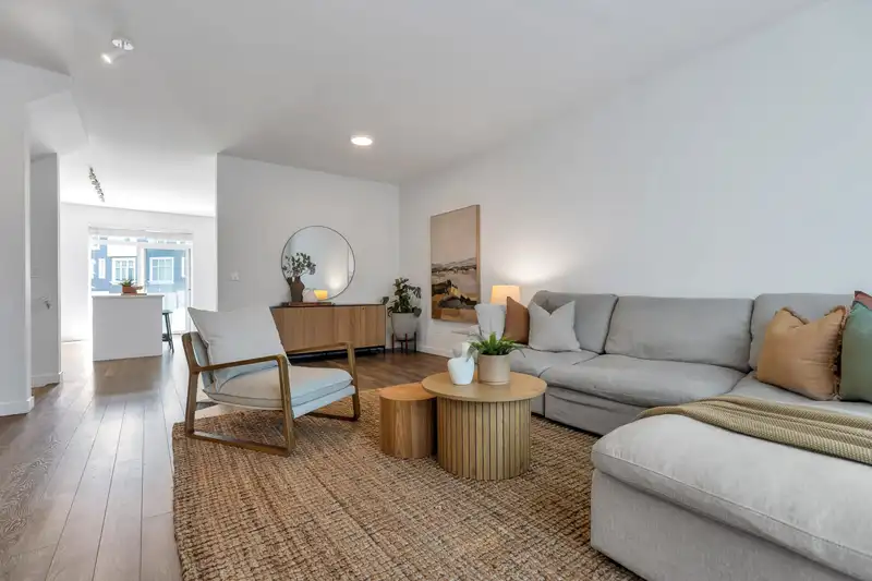 103 15268 28 AVENUE - photo 1 of 40