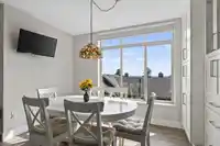 107 3458 BURKE VILLAGE PROMENADE - thumbnail 9