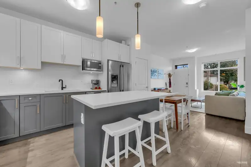 5795 WALES STREET - photo 3 of 40