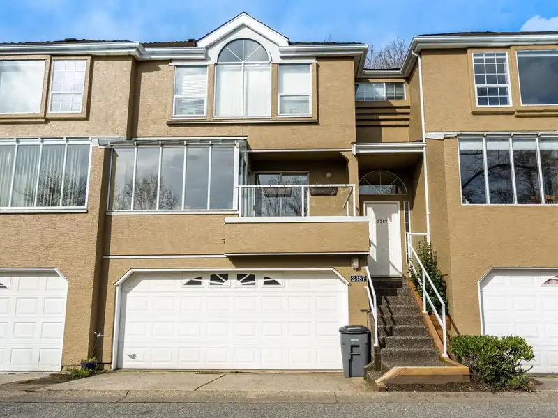 2387 QUAYSIDE COURT - photo 1 of 30