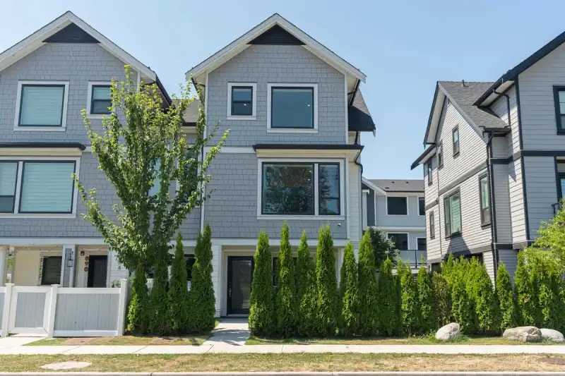 108 JARDINE STREET - photo 1 of 36