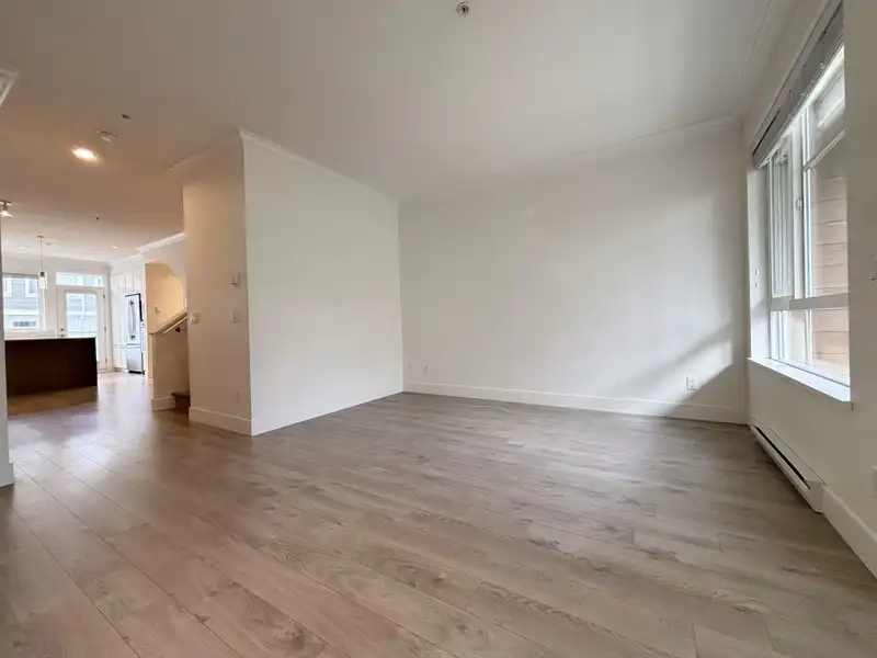 10 2978 159 STREET - photo 4 of 36