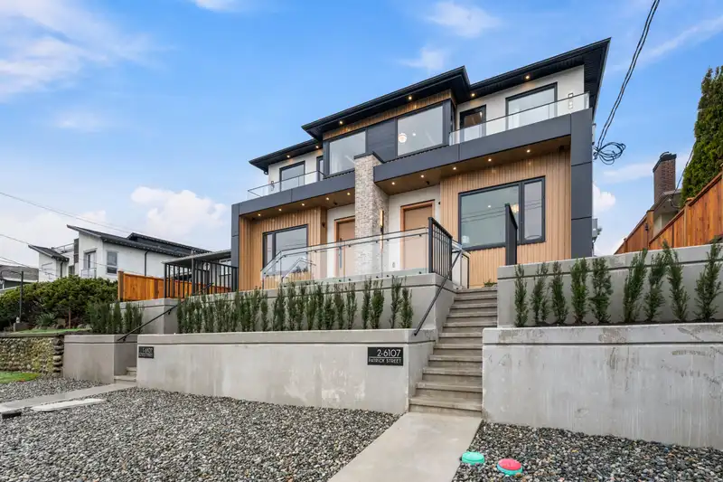 2 6107 PATRICK STREET - photo 2 of 40