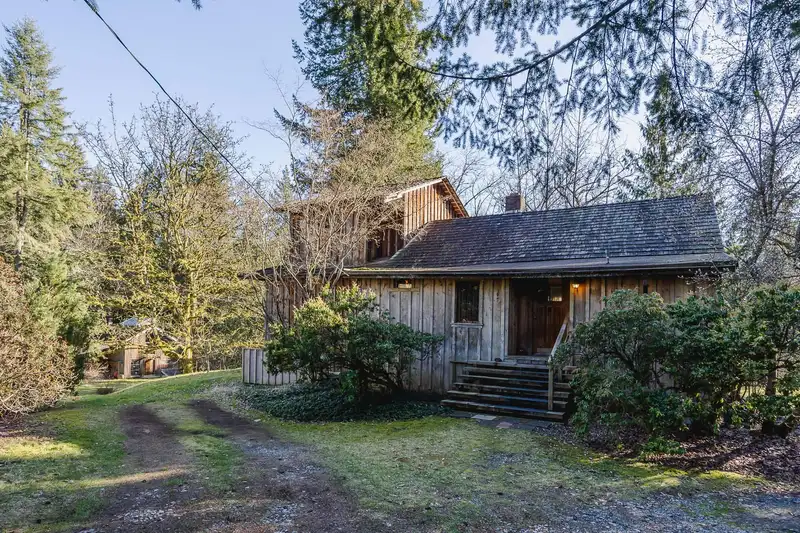 26914 112 AVENUE - photo 3 of 40
