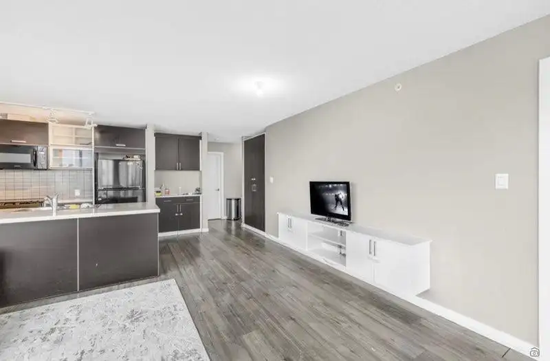 2904 13688 100 AVENUE - photo 1 of 2