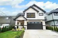 4527 46A STREET - thumbnail 3