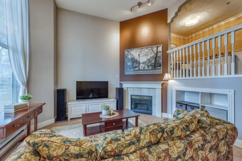 41 19034 MCMYN ROAD - photo 2 of 25