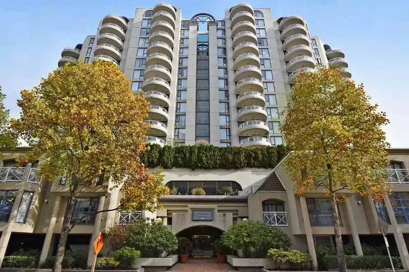 903 6088 MINORU BOULEVARD - photo 1 of 19