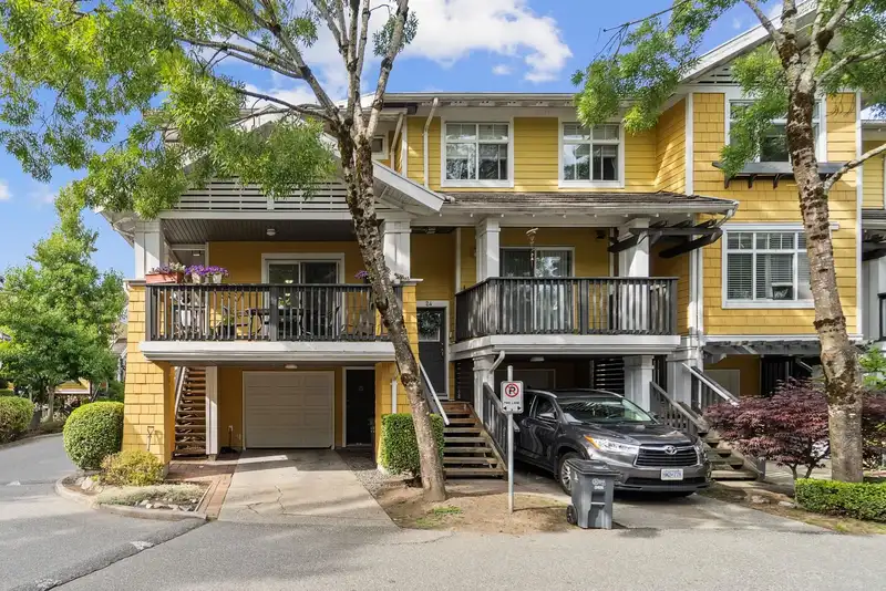 25 15233 34 AVENUE - photo 2 of 33