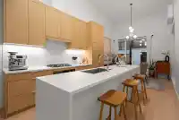 223 650 E 2ND STREET - thumbnail 4