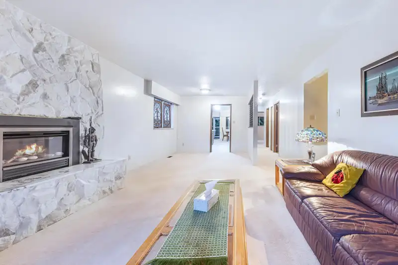 3980 MT SEYMOUR PARKWAY - photo 2 of 23